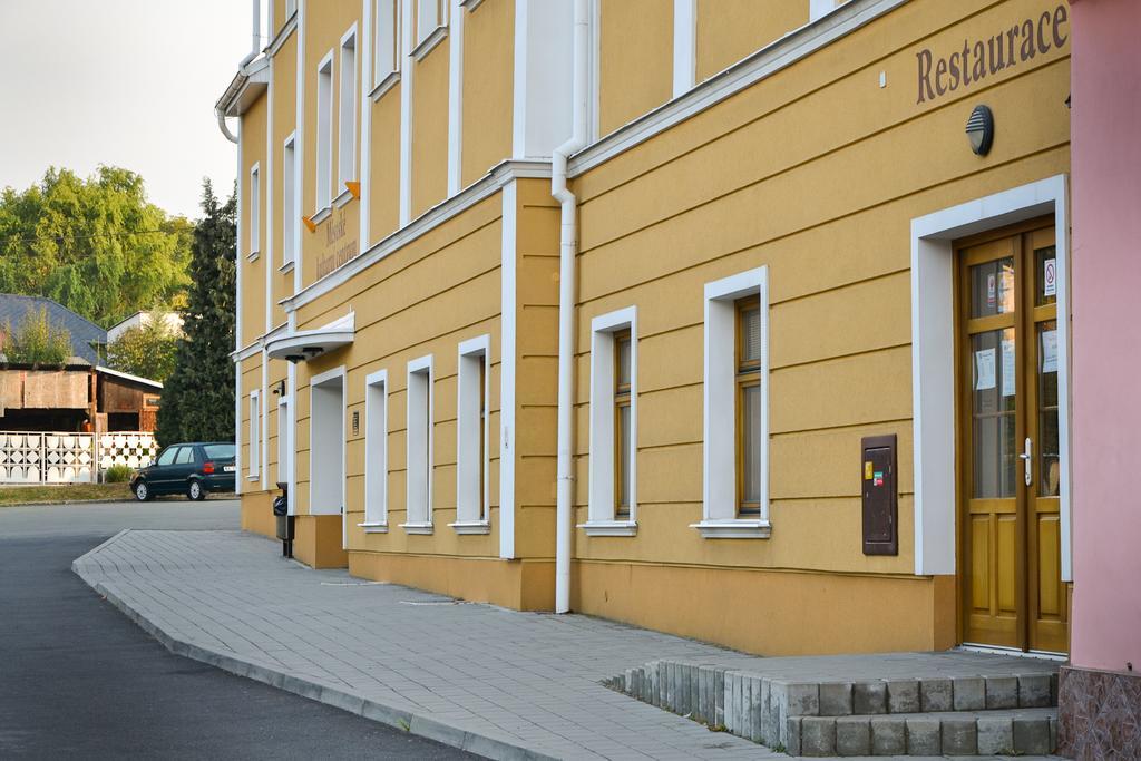 Nový Jičín Mestske Kulturni Centrum Ve Fulneku מראה חיצוני תמונה